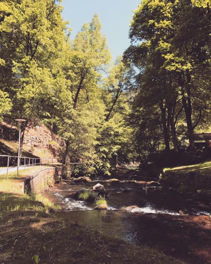 Schwarzwald Maedl Bad Wildbad Exterior foto